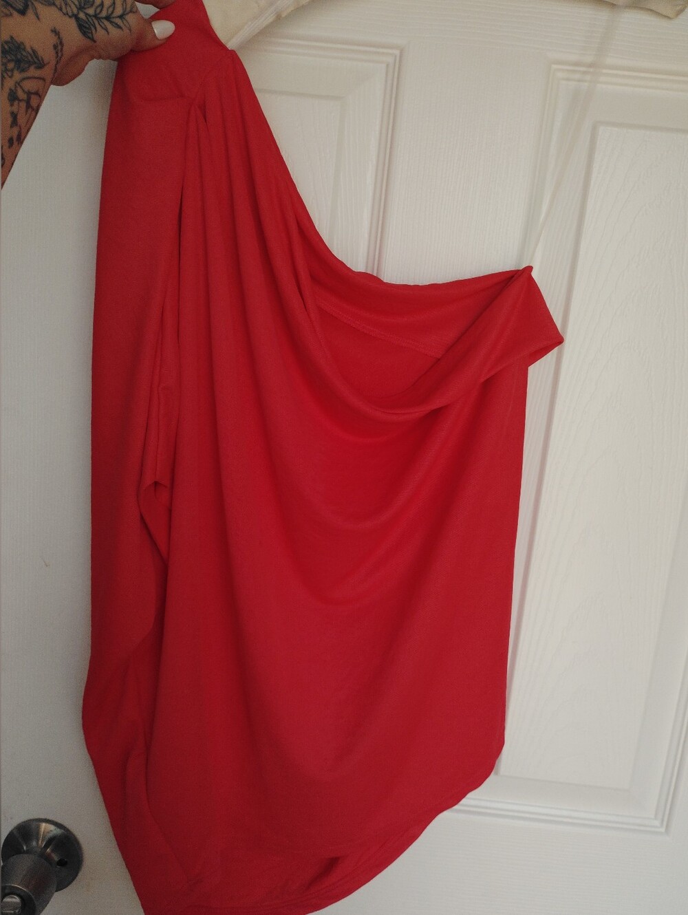 Cherish One Shoulder Slippy Soft Material Tank Top Red ♥️ Medium Like New